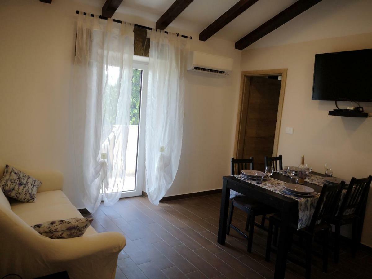 Apartments Gea Lucija Luaran gambar